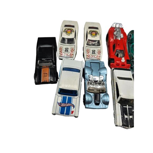 Lot of 10 Various Diecast Cars Multiple Brands - Picture 2 of 4